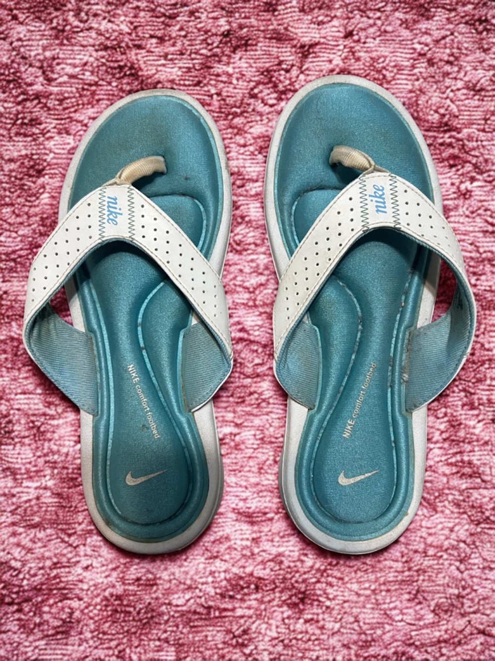 Nike Teal and White Cushioned Slide Sandals